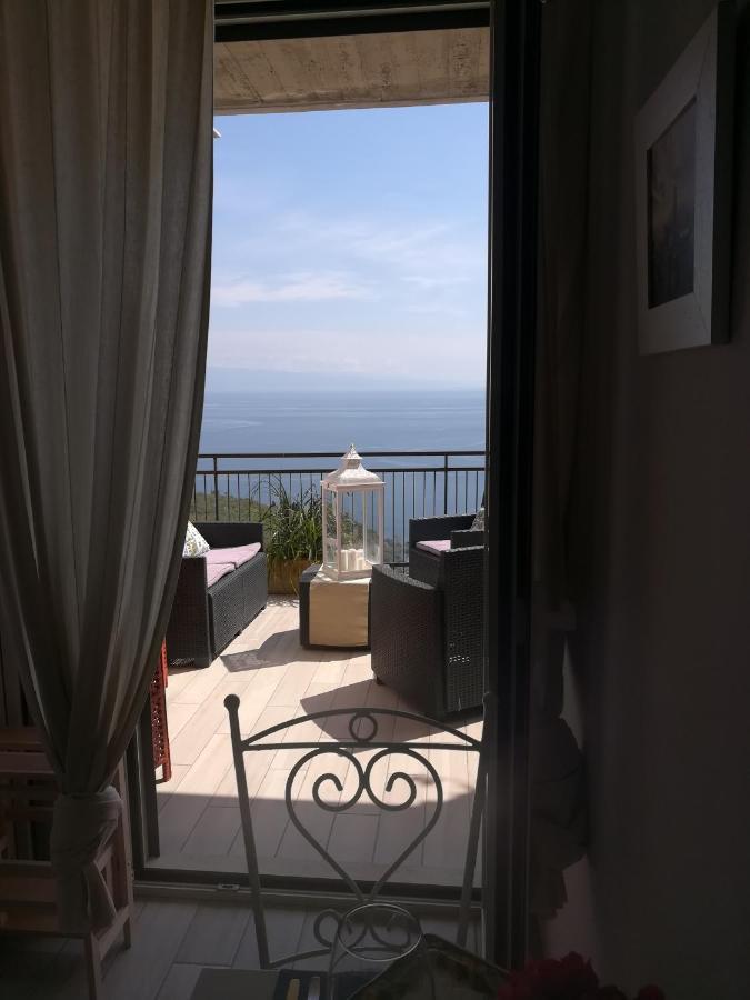 טאורמינה Al Bajah Loft Monovano Con Requisiti Hotel מראה חיצוני תמונה