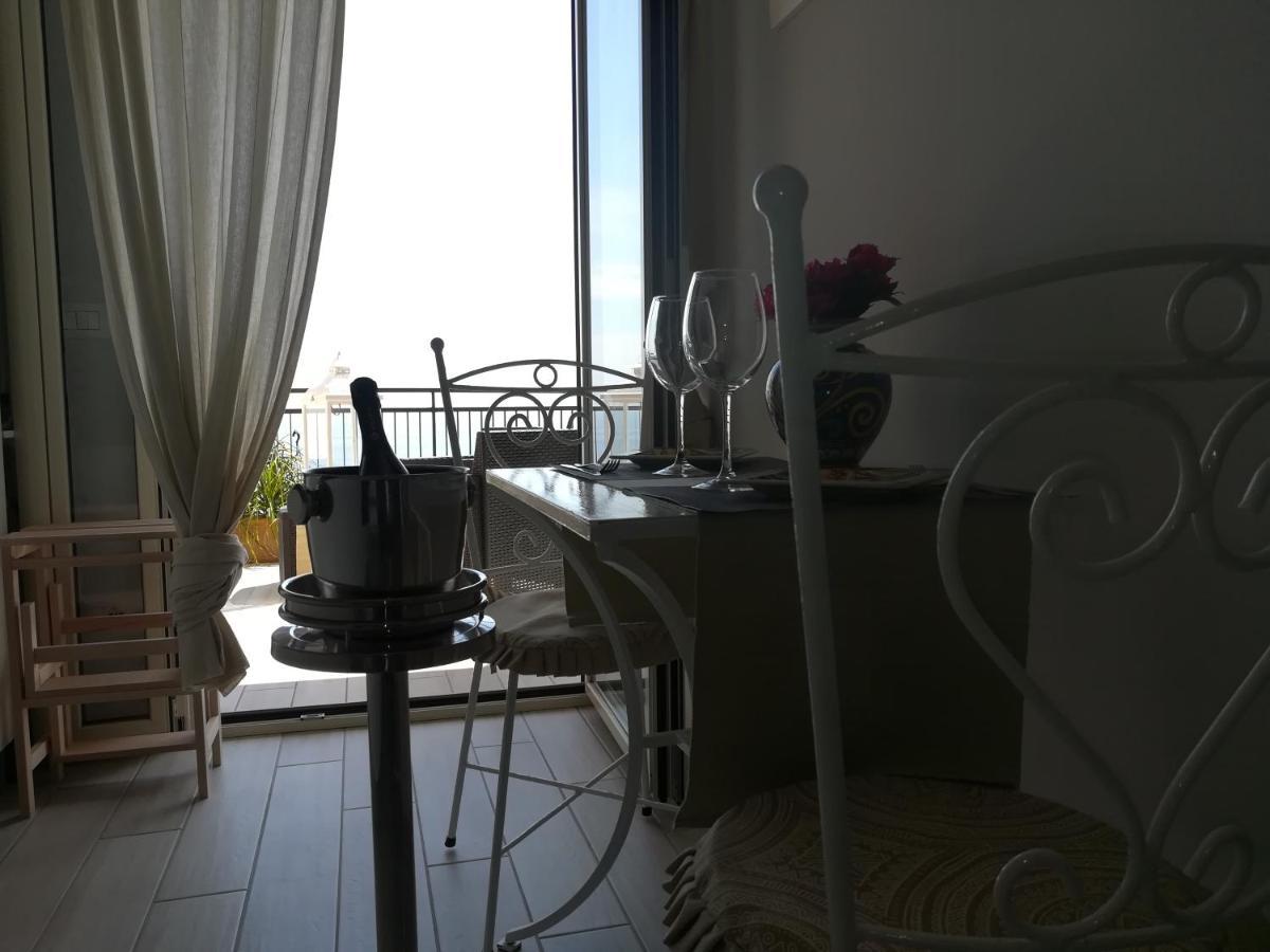 טאורמינה Al Bajah Loft Monovano Con Requisiti Hotel מראה חיצוני תמונה