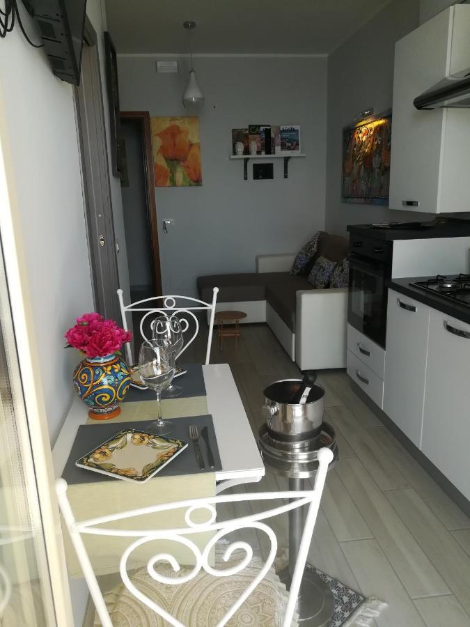 טאורמינה Al Bajah Loft Monovano Con Requisiti Hotel מראה חיצוני תמונה